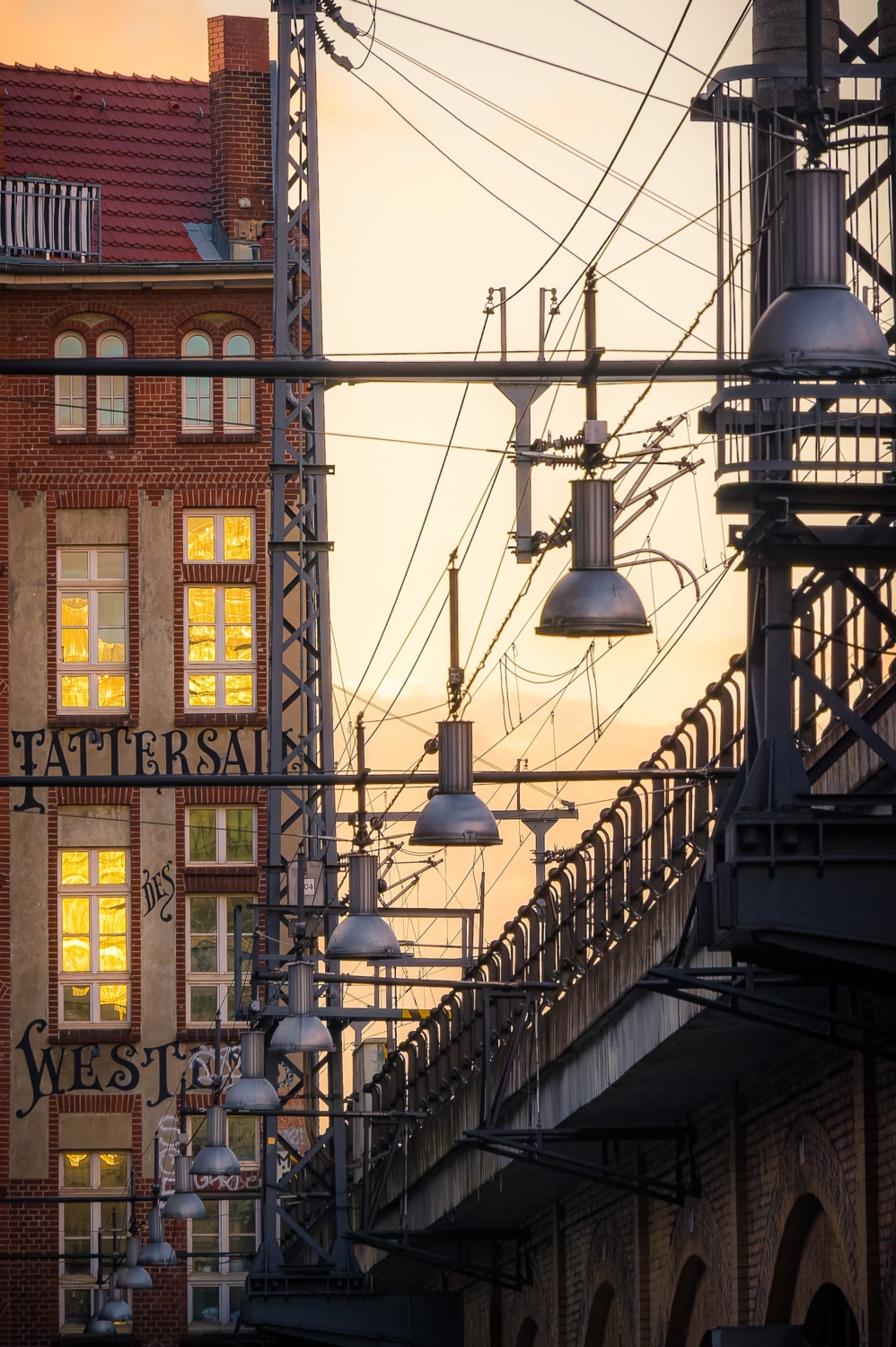 Der "Tattersall", zu Beginn eine Reitschule, heute eine kultige Kneipe in Berlin